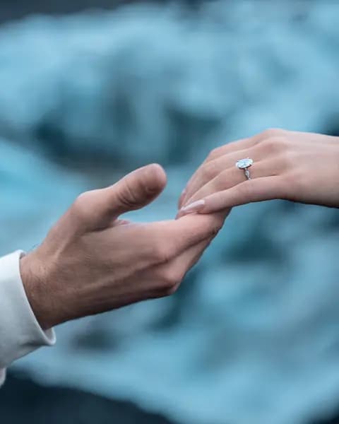 Couple Photoshoot Iceland