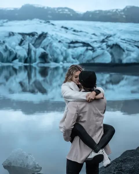 Couple Photoshoot Iceland