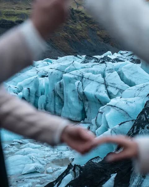 Couple Photoshoot Iceland